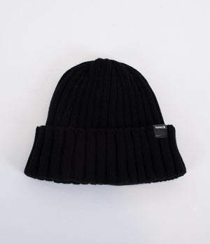 M AVALON FLEECE BEANIE