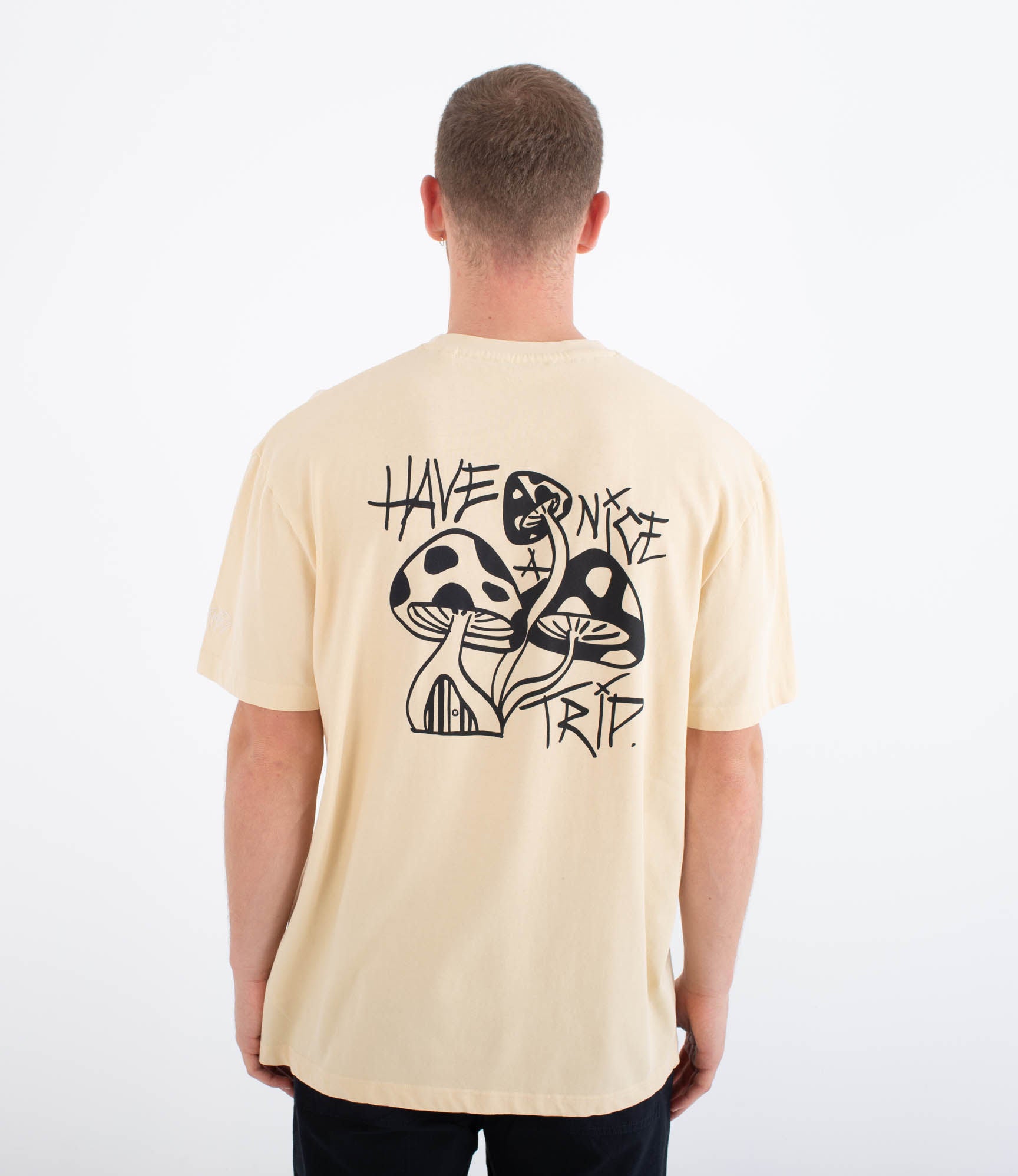 048 trip - Unisex short sleeve t-shirt