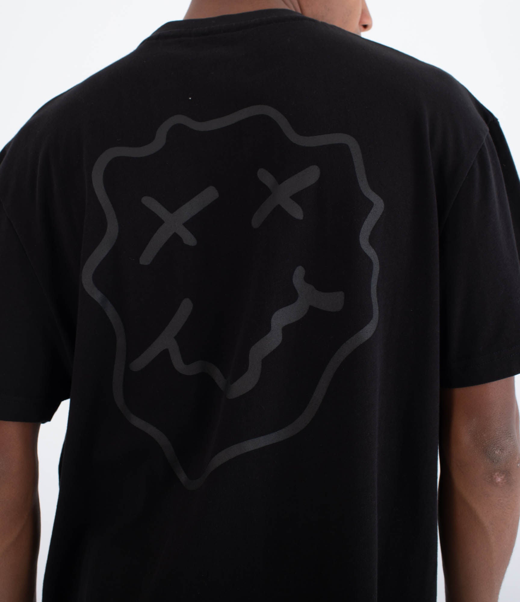 048 smile - Unisex short sleeve t-shirt
