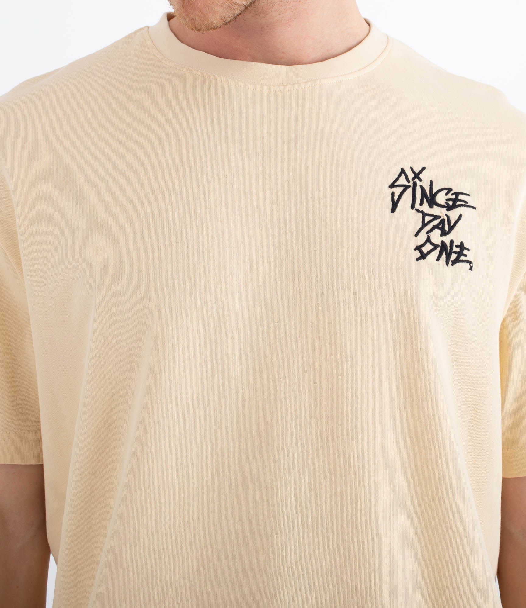 048 smile - Unisex short sleeve t-shirt