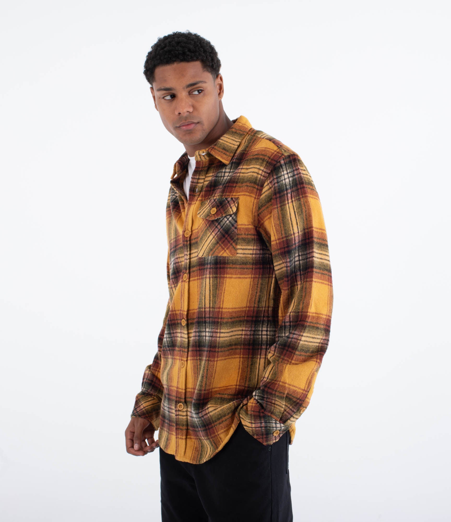 B999 - Men's Shirt