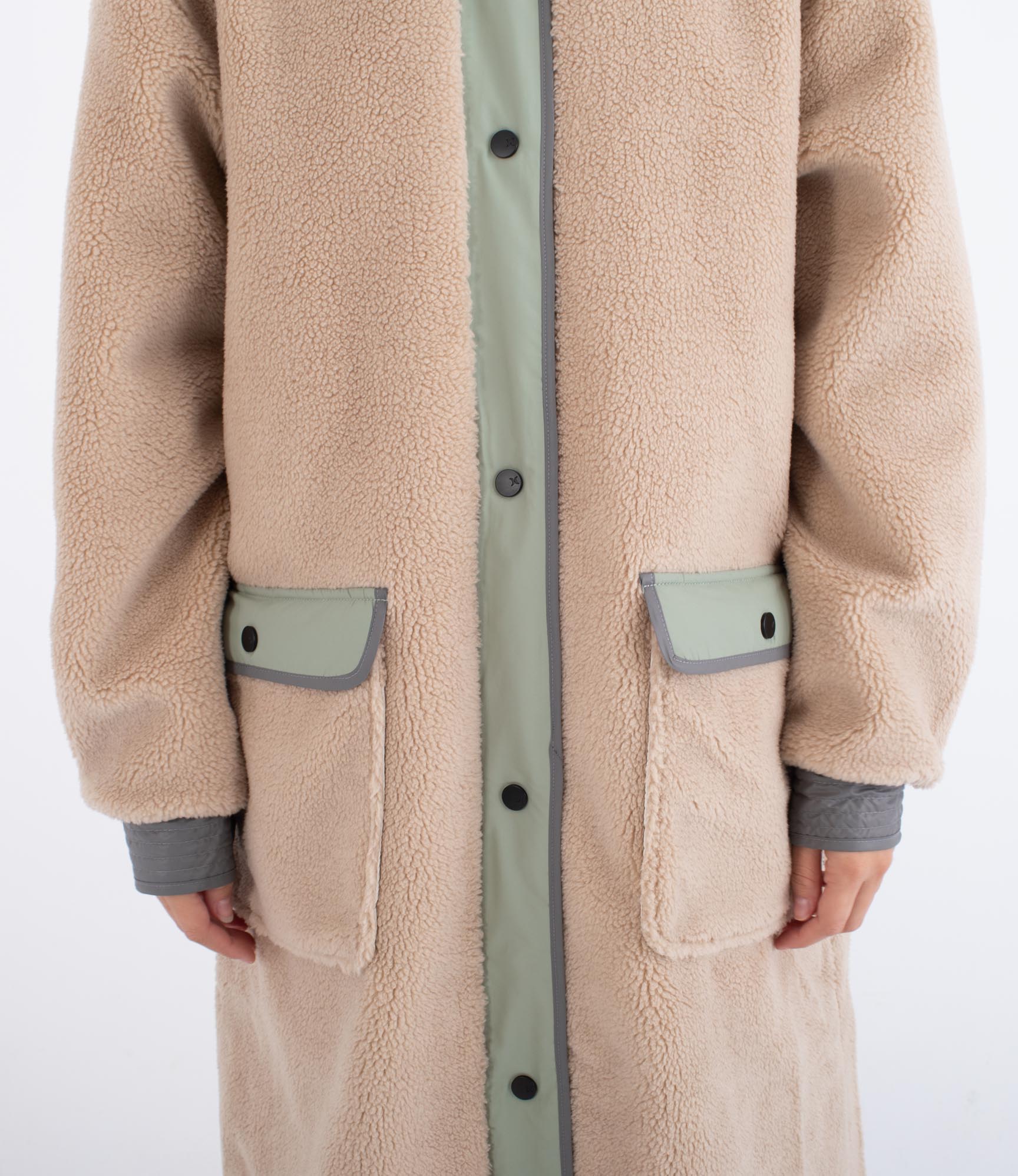 Long high pile comfort button - Women's jacket
