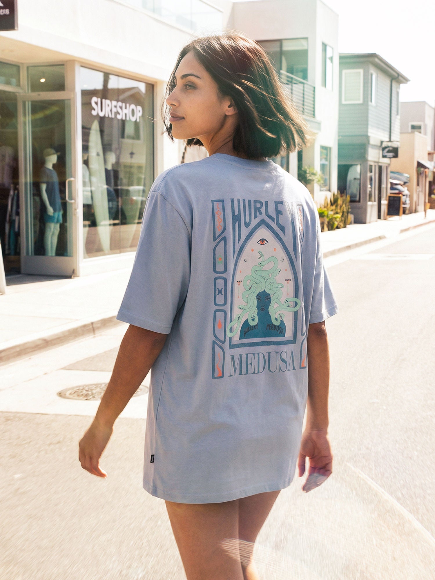 Kurzarm-T-Shirt Frauen - Urban tide medusa